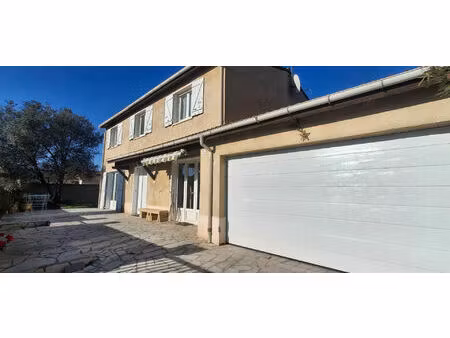villa 4 chambres  garage  jardin