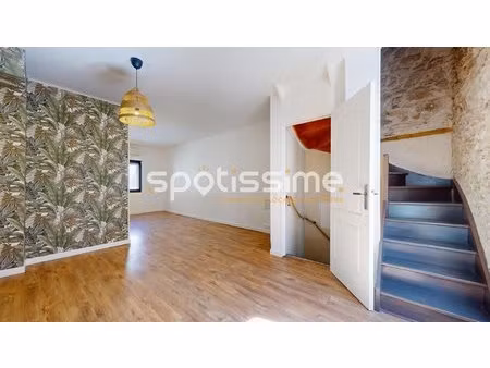 maison de village