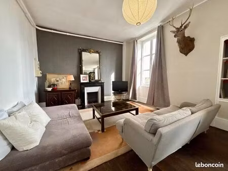 appartement 3 pièces 90 m²