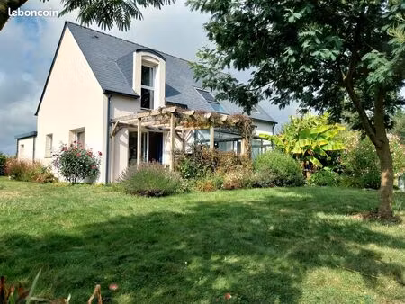 maison 6 pièces 117 m² (loi carrez  134m² utile)