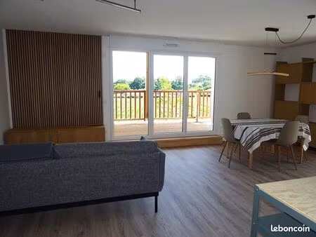 appartement 3 pièces 72 m²