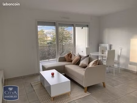 appartement 3 pièces 63 m²