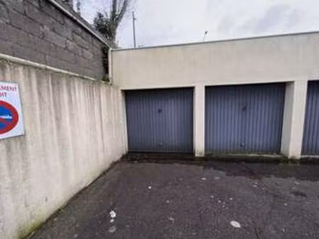 location garage box et parking à quimper (29000) : à louer / quimper