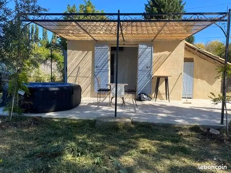 cabanon provençal
