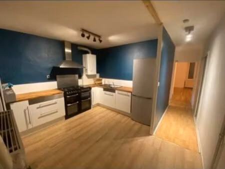 appartement 70m² équipé - non meublé