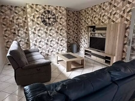 maison meublée avec 3 chambres