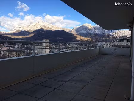 location appartement 128 m2