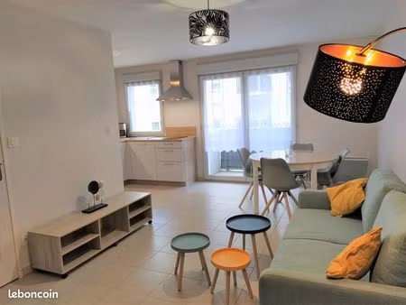 apt 2 pièces tout équipé + parking  coligny