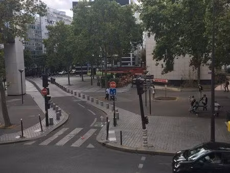 superbe t2 metro montgallet