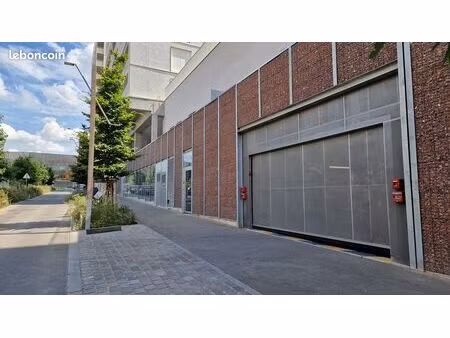 place de parking en sous-sol sécurisé – résidence neuve – saint-ouen (quartier olympique)