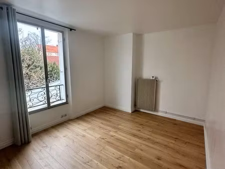 vincennes – 2 pièces traversant de 38 6 m² – vue cour intérieure et jardin