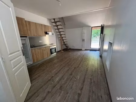 maison 1 pièce 24 m²