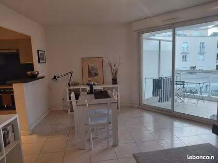 cagnes sur mer quartier du beal a louer appart t2 meuble 1150 c.c