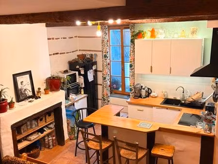 maison de ville t3 60 m² rénové – centre montesquieu-volvestre