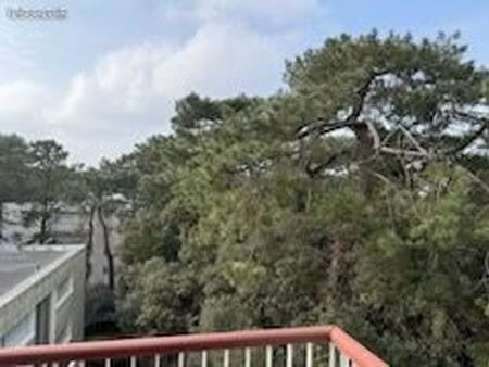 appartement dans parc arboré