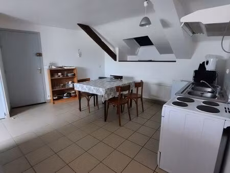 t1 meublé hyper centre questembert