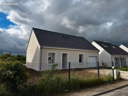 maison a louer clevilliers