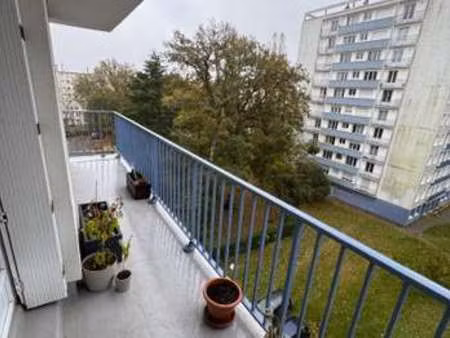 location appartement 3 pièces meublé à saint-herblain (44800) : à louer 3 pièces meublé / 