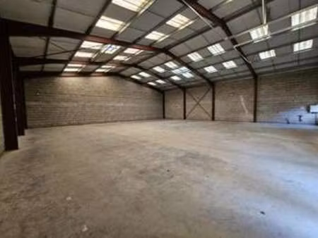location bureaux et commerces à guérande (44350) : à louer / 396m² guérande