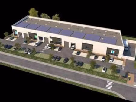 location bureaux et commerces à saint-herblain (44800) : à louer / 2342m² saint-herblain