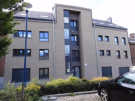 appartement à louer avec garage et 2 chambres   châtelet (vbe41687)