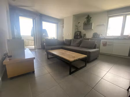 location appartement 2 pièces 46 m² à saint-nazaire (44600)