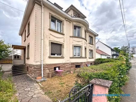 centre-ville de saverne  appartement 4/5 pièces de 87 m² avec terrasse