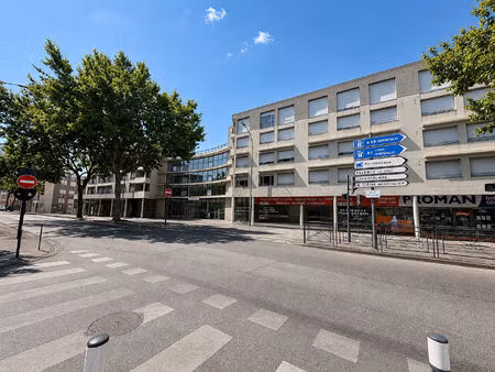 location appartement 1 pièce  20.00m²  valence