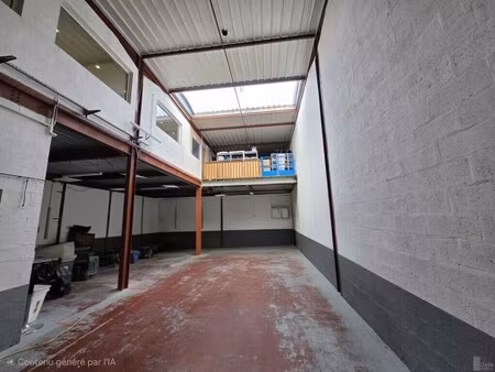 vente local d'activités 339 m² à 693 m²