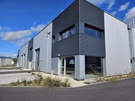 vente local d’activités saint jean de boiseau 44640 201m²