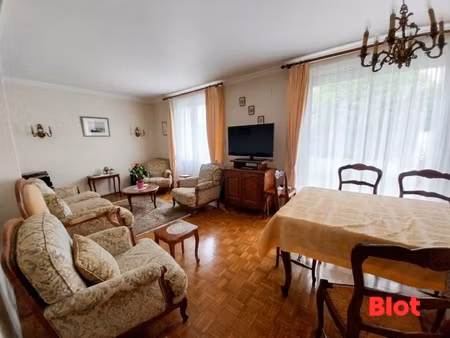 a vendre chez blot immobilier - maison 5 pièces - 3 chambres - jardin - petit paris