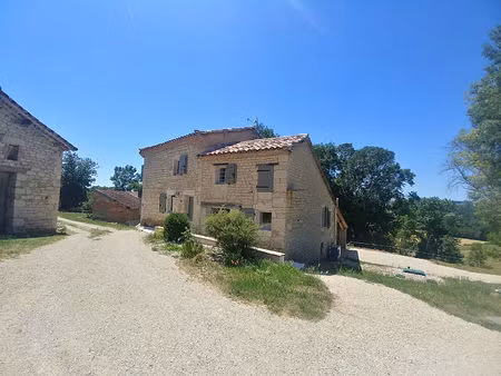 maison montalzat 5 pièce(s)