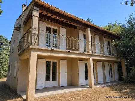 aix sud - cabriès - vente grande villa t4 de 200 m2 plein sud  à rénover  sur 1900m2 de te