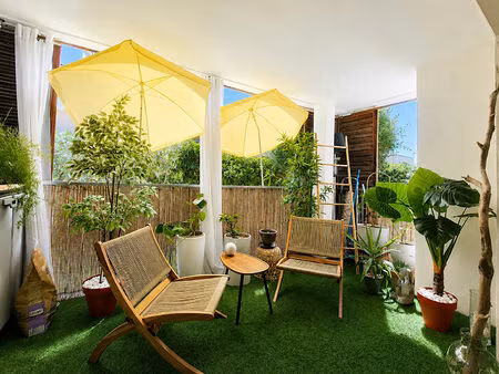 appartement t3 avec terrasse  climatisation et parking - agde secteur hyper u - en exclusi