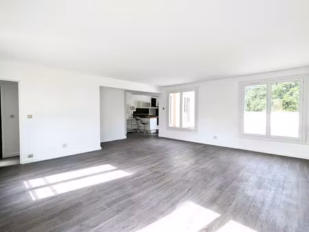appartement maurepas 5 pièce(s) 100 m2