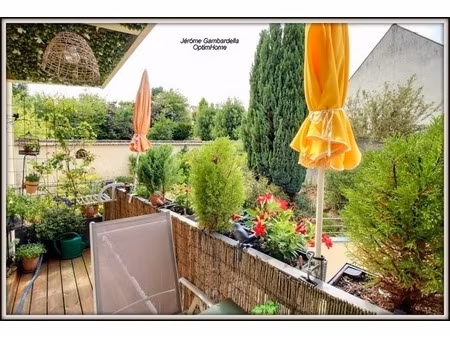 appartement 5 pièces avec balcon et parkings à vendre à orgeval (78)