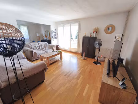 appartement plaisir 4 pièce(s) 78.09 m2