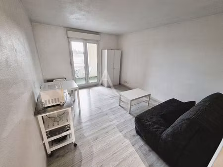 studio meublé costières