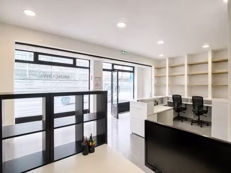 location bureaux 135 m²