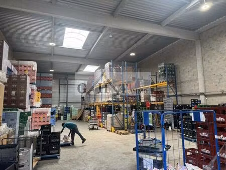 a louer entrepot - bureaux 1631m²