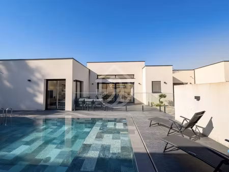 maison contemporaine 4 pièces de 140 m2 alixan