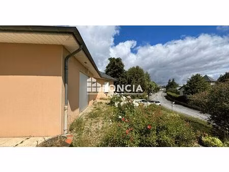 ceignac  maison de plain-pied 95m2 avec cellier/cave et grand garage