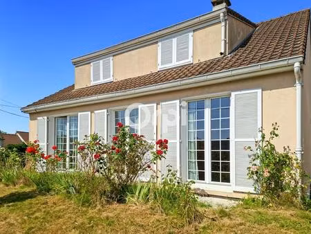 maison familiale  125 m²  4 chambres  bureau  sous-sol total de 81 m²