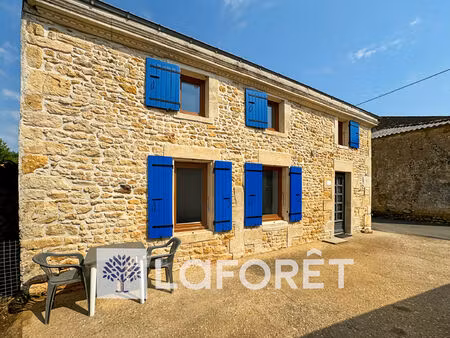 charmante maison de 70 m² avec un jardin non attenant située à rioux (17460) - référence 4