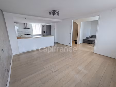 duplex t5 de 110 m² avec revenu locatif sécurisé – blanc four  roncq
