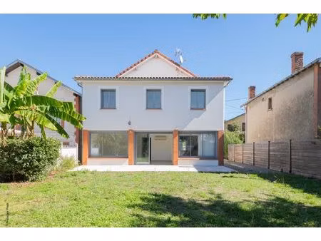 maison de standing t5 pont des demoiselles