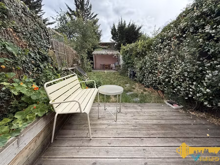 maison 90 55m2 - 2ch + bureau - jardin 195m2 + dépendance 18