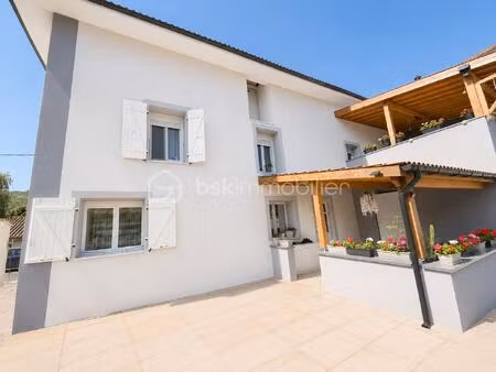 maison de 166 m² à saint-pierre-de-bressieux