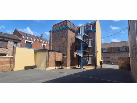immeuble - 145 m²