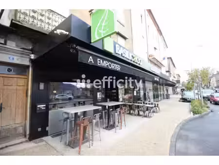 immeuble 12 pièces - 260 m²